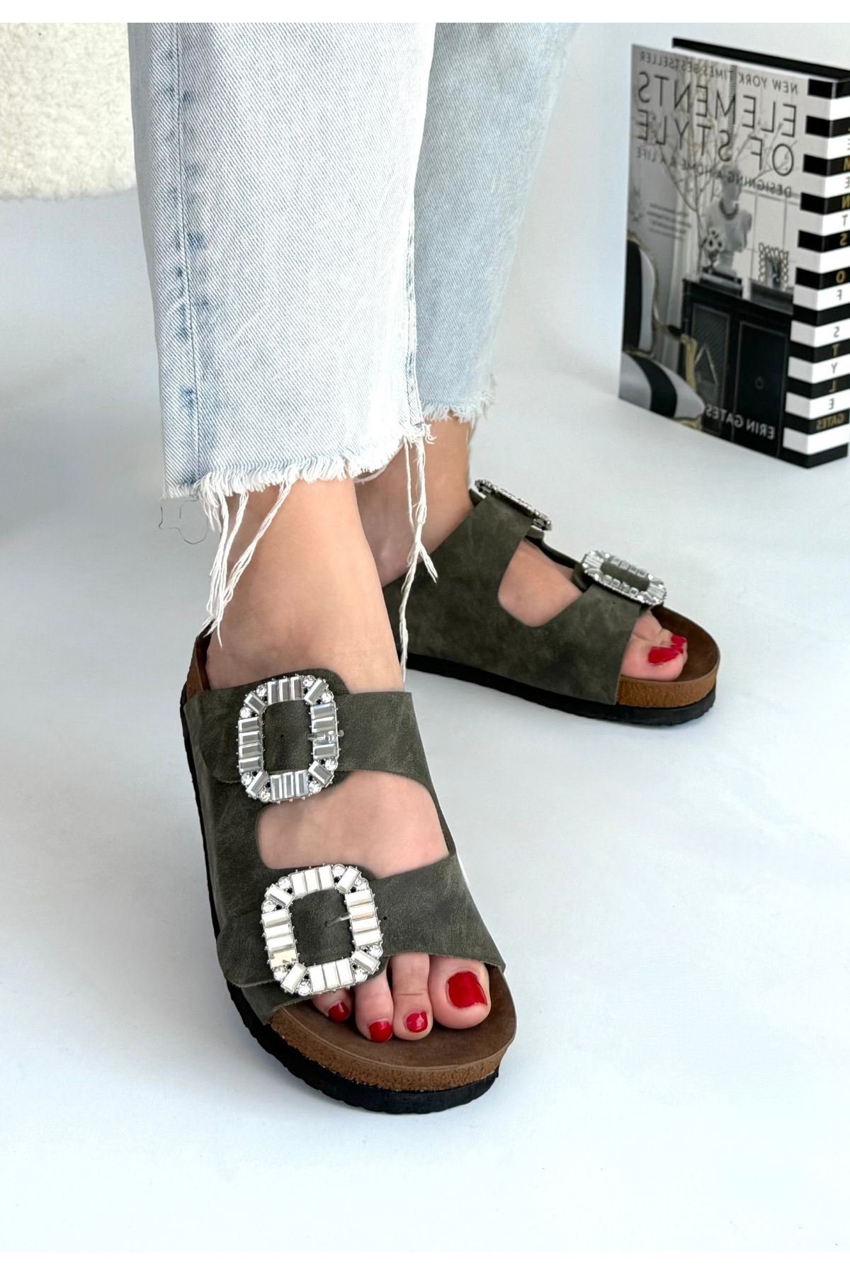 Nool Yeşil Nubuk Terlik