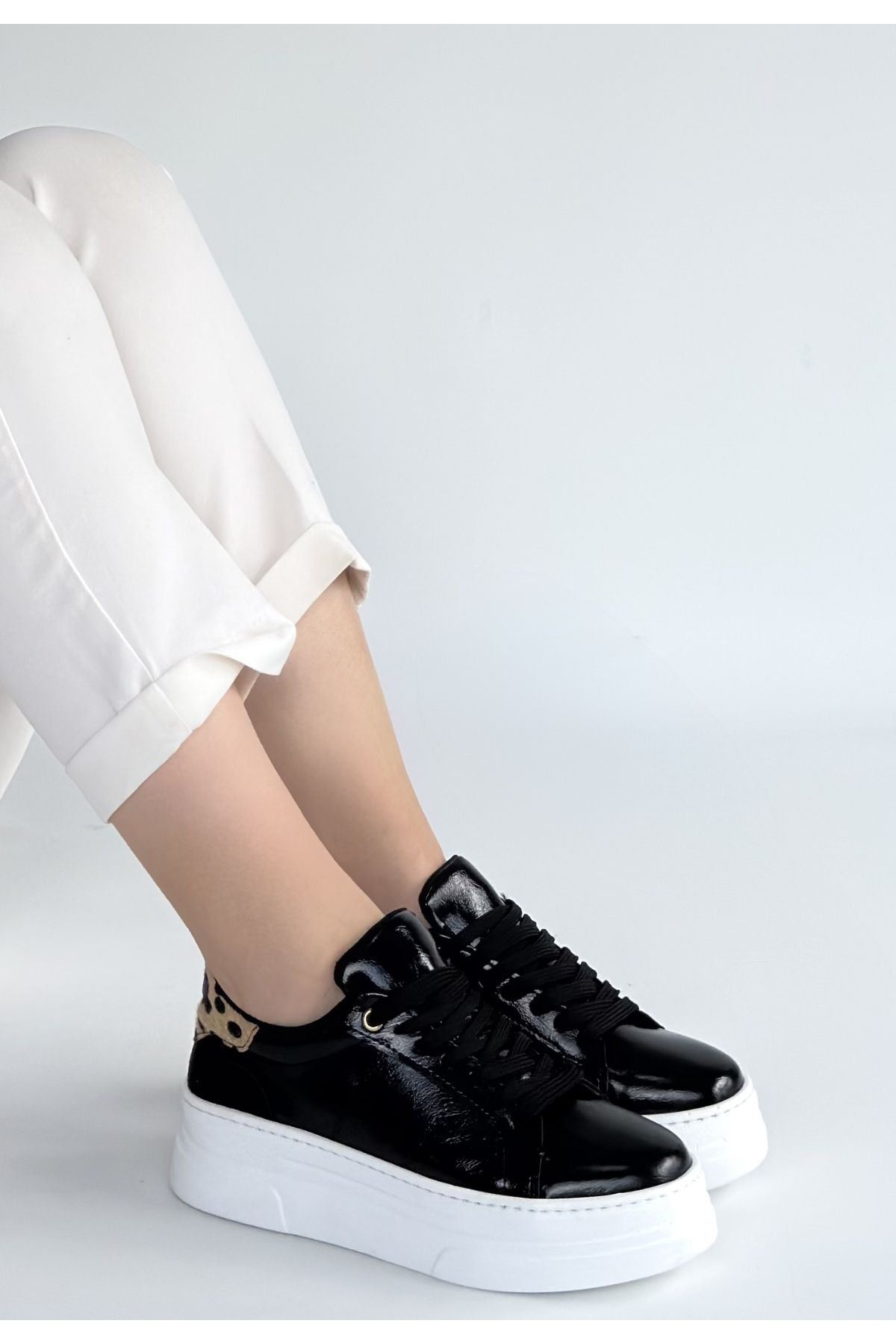 Jetan Siyah Rugan Bağcıklı Spor Ayakkabı