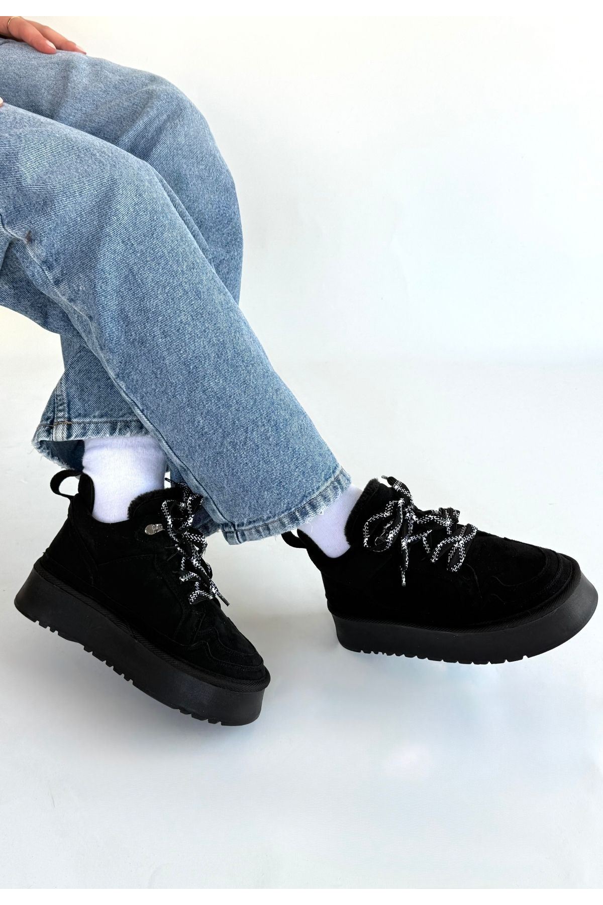 Muden Siyah Süet Bağcıklı Bot