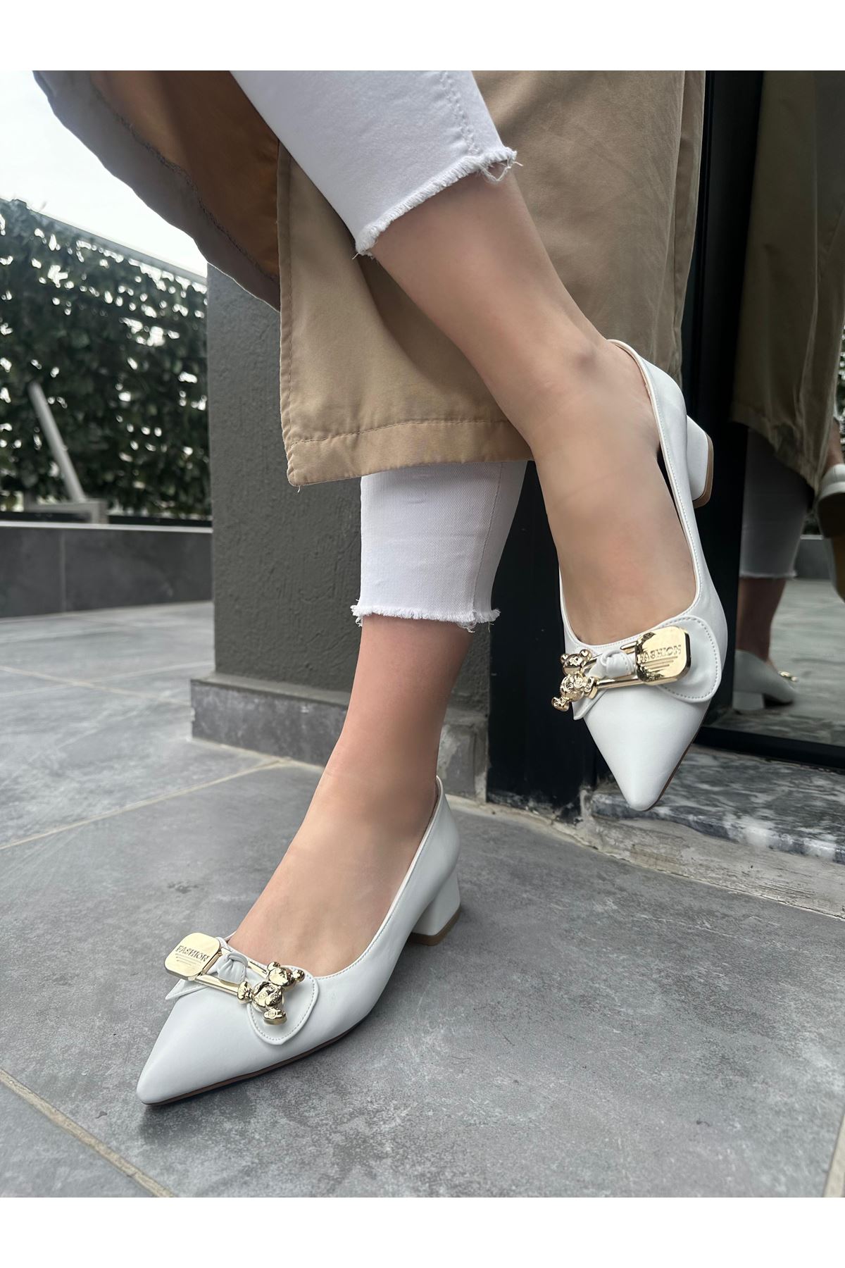 Jies Beyaz Topuklu Ayakkabı