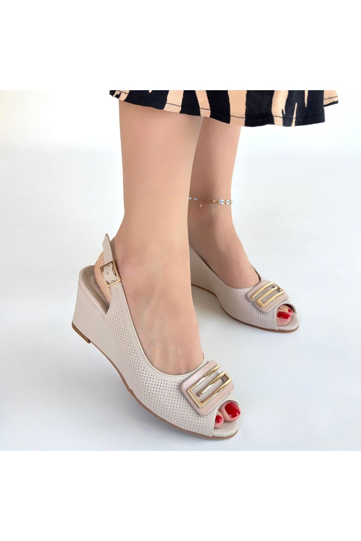 Mamba Bej Cilt Dolgu Topuk Ayakkabı