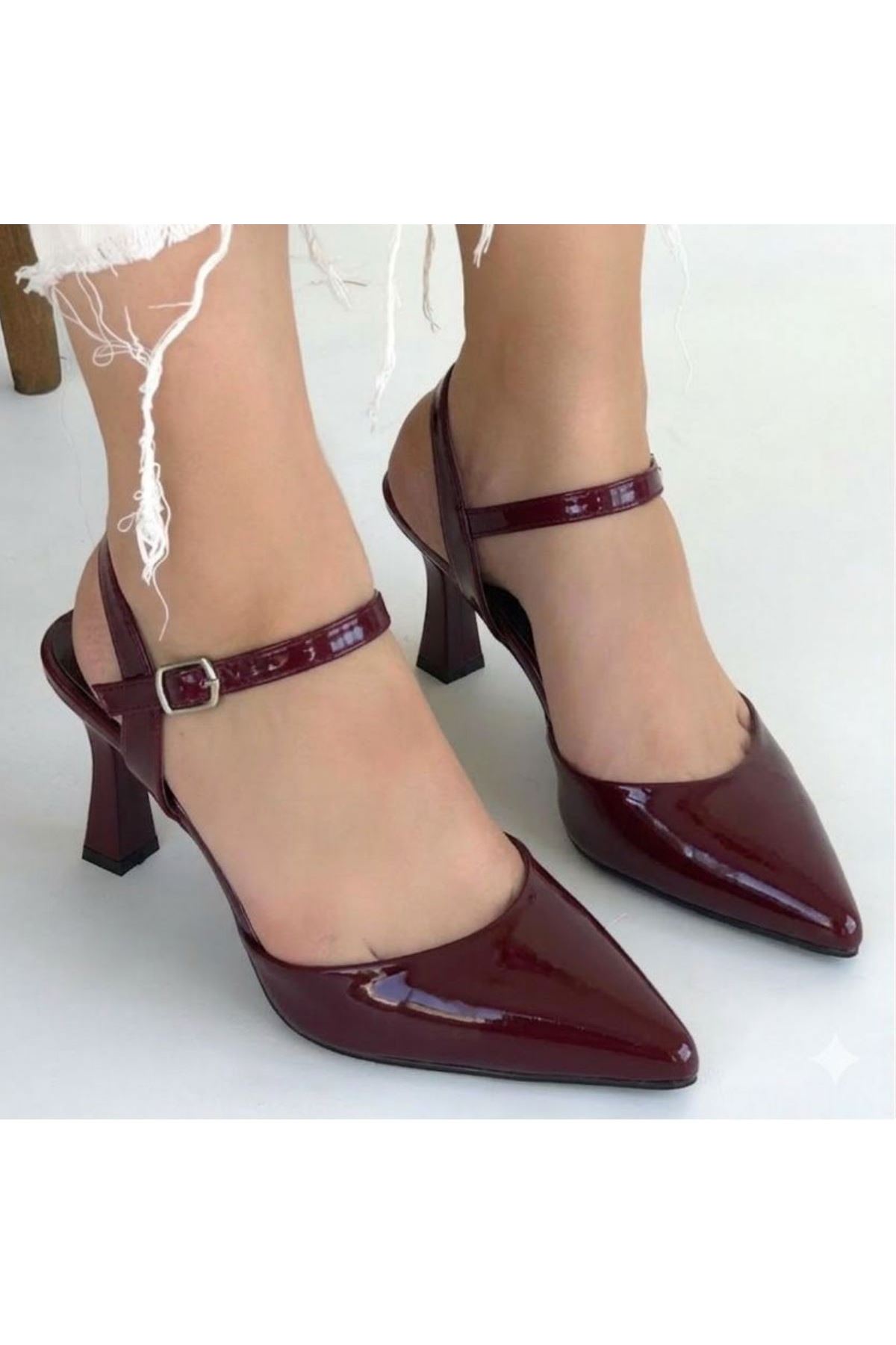 Suden Bordo Rugan Topuklu Ayakkabı