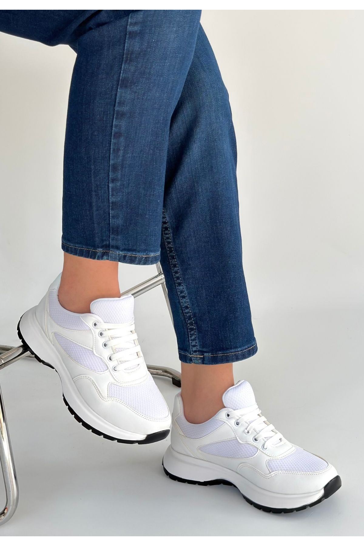 Slar Beyaz Cilt Spor Ayakkabı