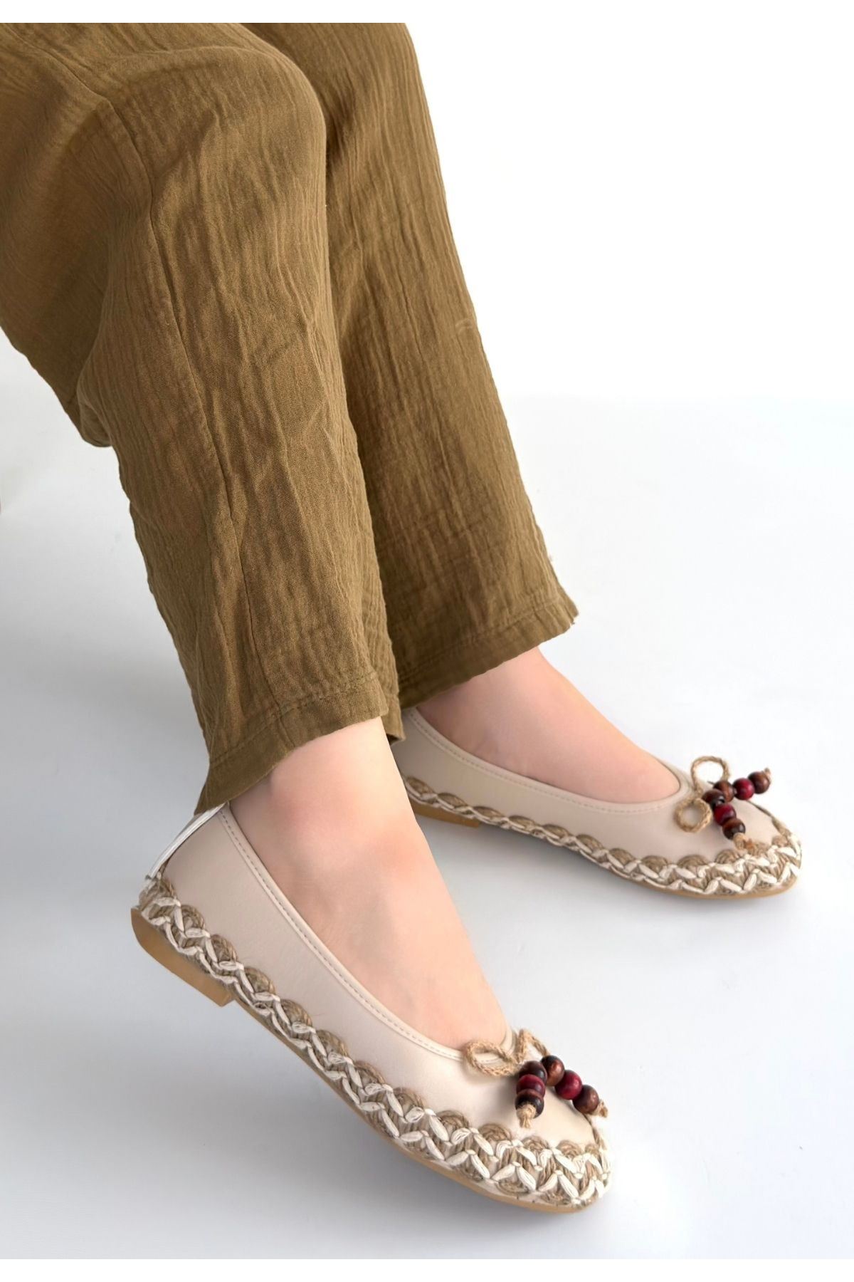 Ilwe Bej Cilt Babet Ayakkabı