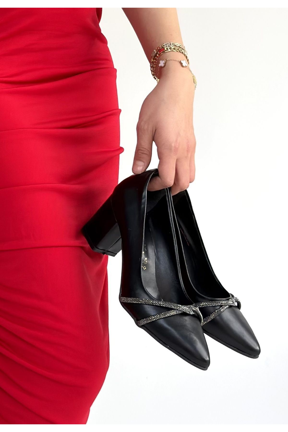 Zenta Siyah Cilt Topuklu Ayakkabı