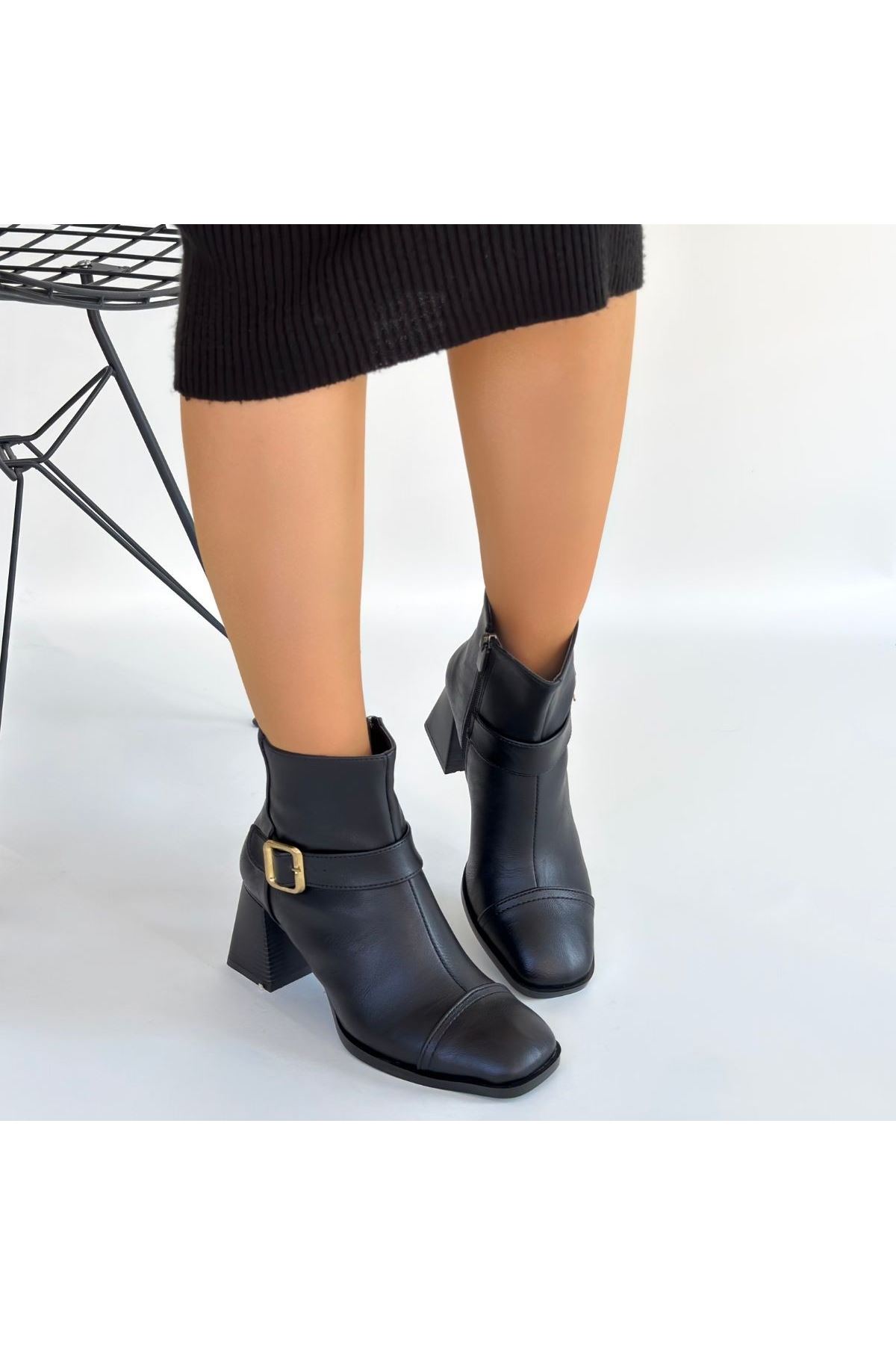 Mejjo Siyah Cilt Topuklu Bot
