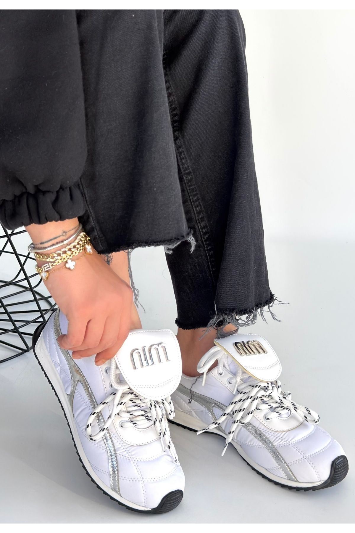 Dissa Beyaz Cilt Bağcıklı Paraşüt Detaylı Spor Ayakkabı
