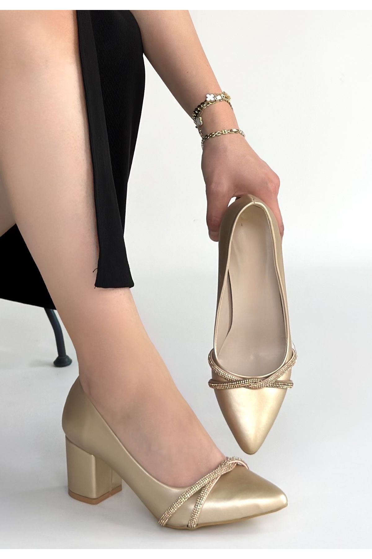 Rewin Gold Cilt Topuklu Ayakkabı
