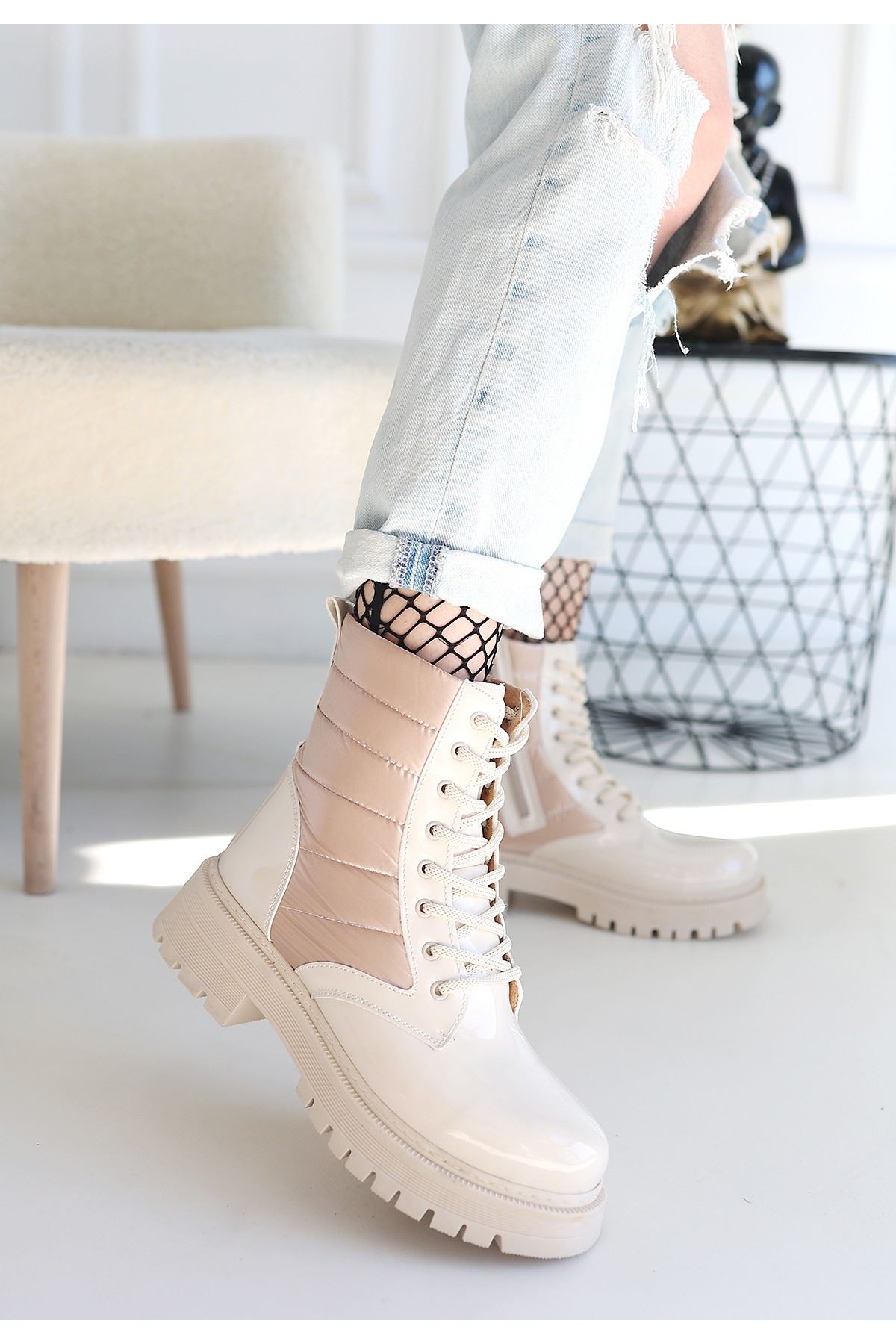 Josse Bej Rugan Bağcıklı Bot