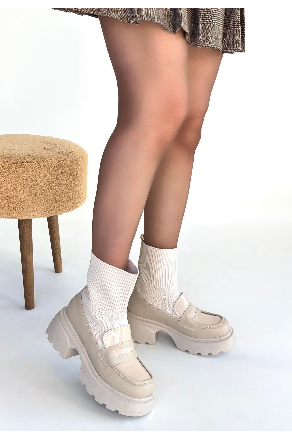 Wanye Bej Cilt Cilt Streçli Bot