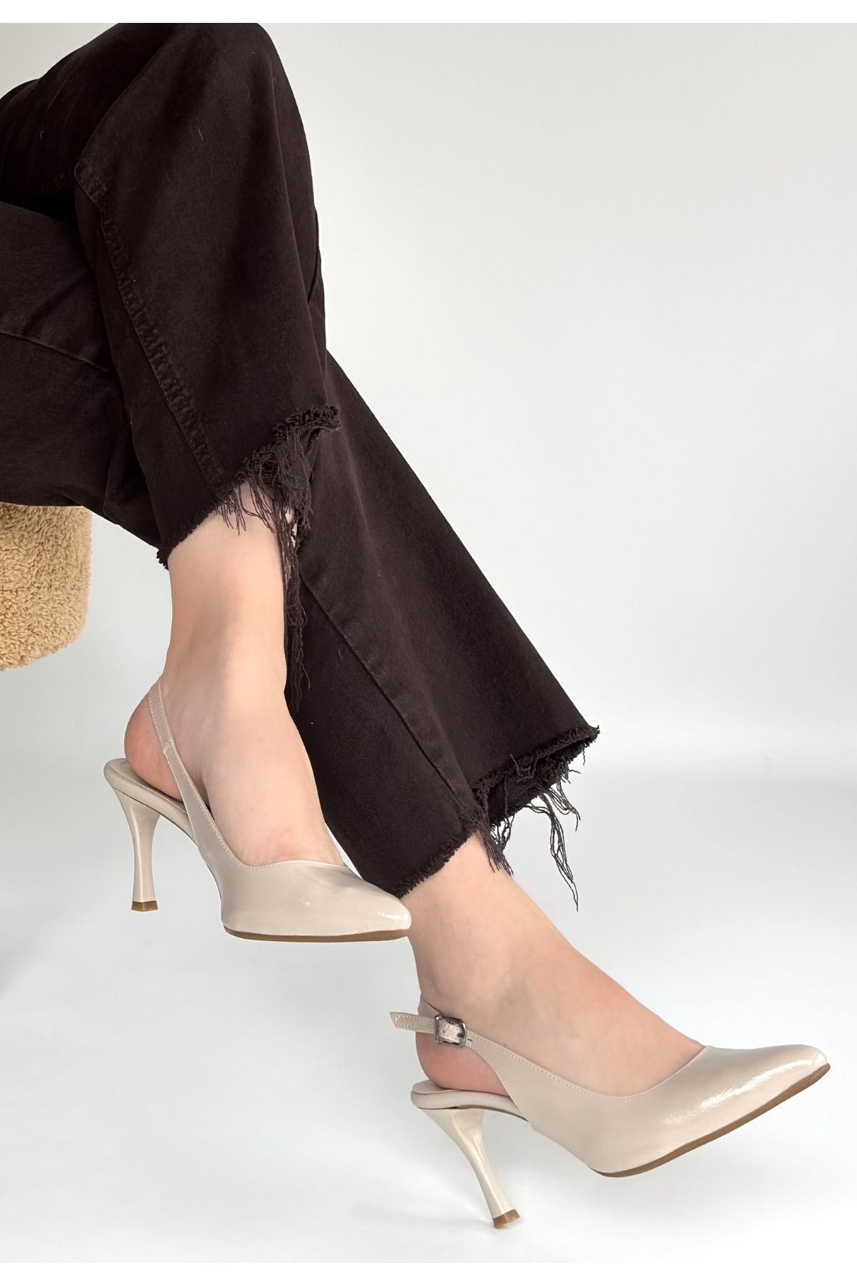 Uster Bej Rugan Topuklu Ayakkabı