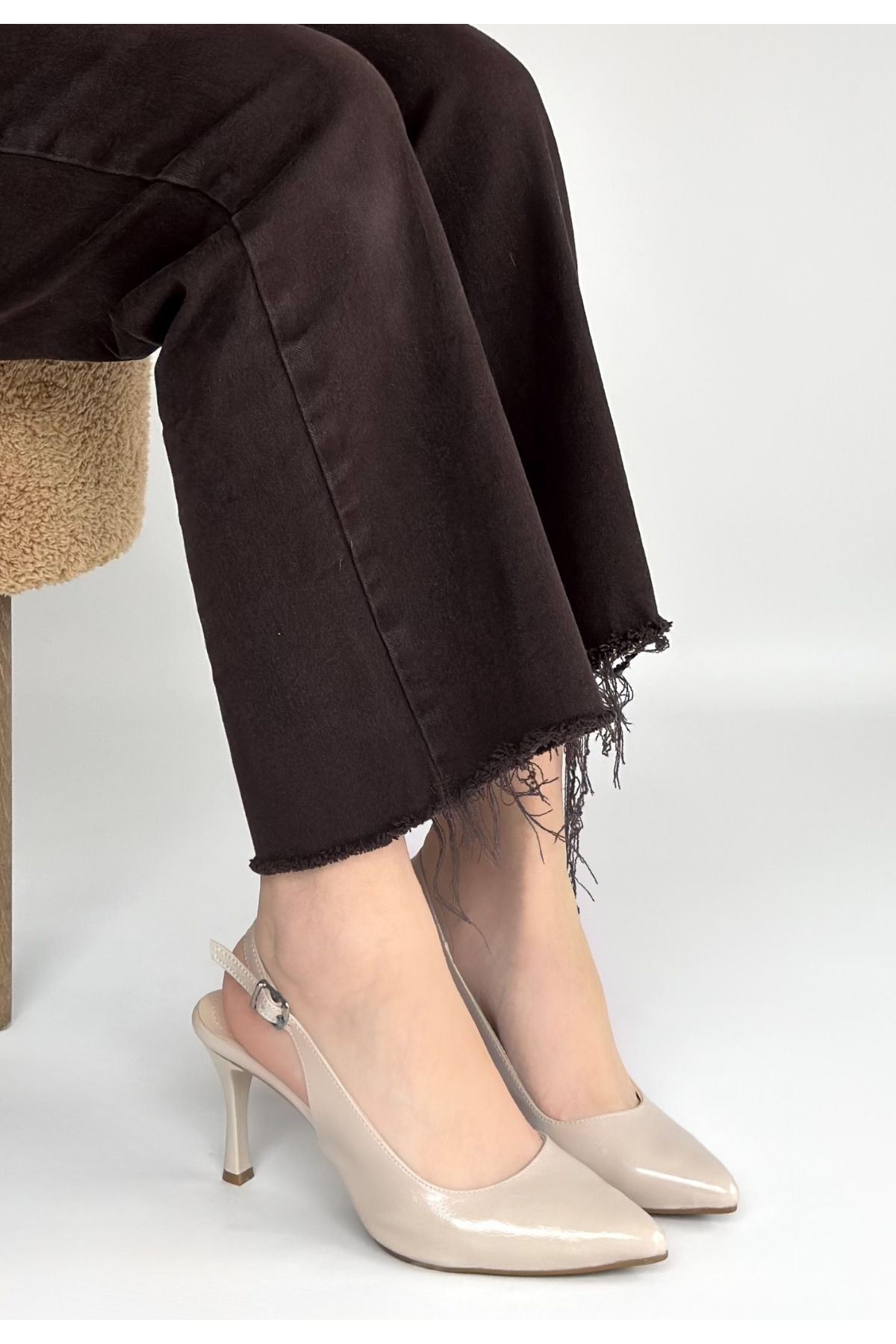 Uster Bej Rugan Topuklu Ayakkabı