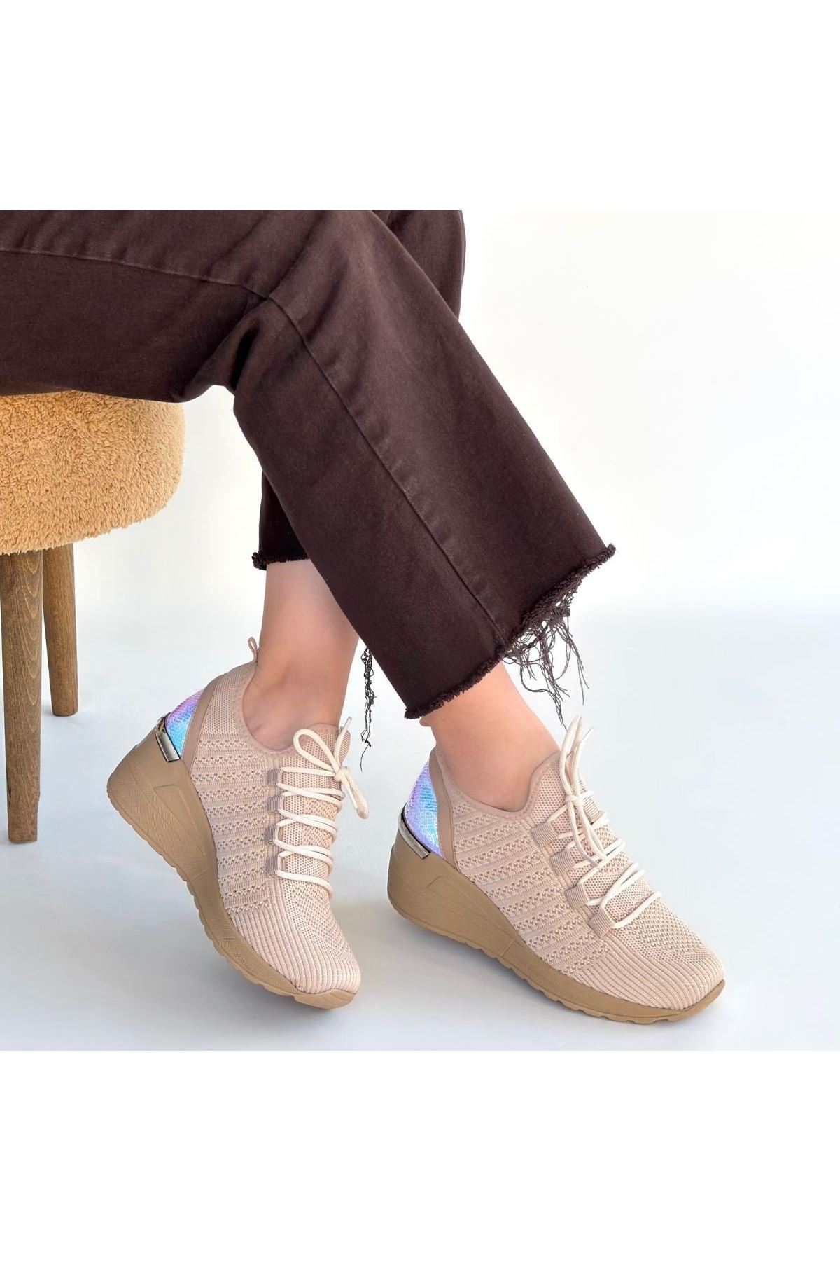 Weor Bej Triko Bağcıklı Spor Ayakkabı