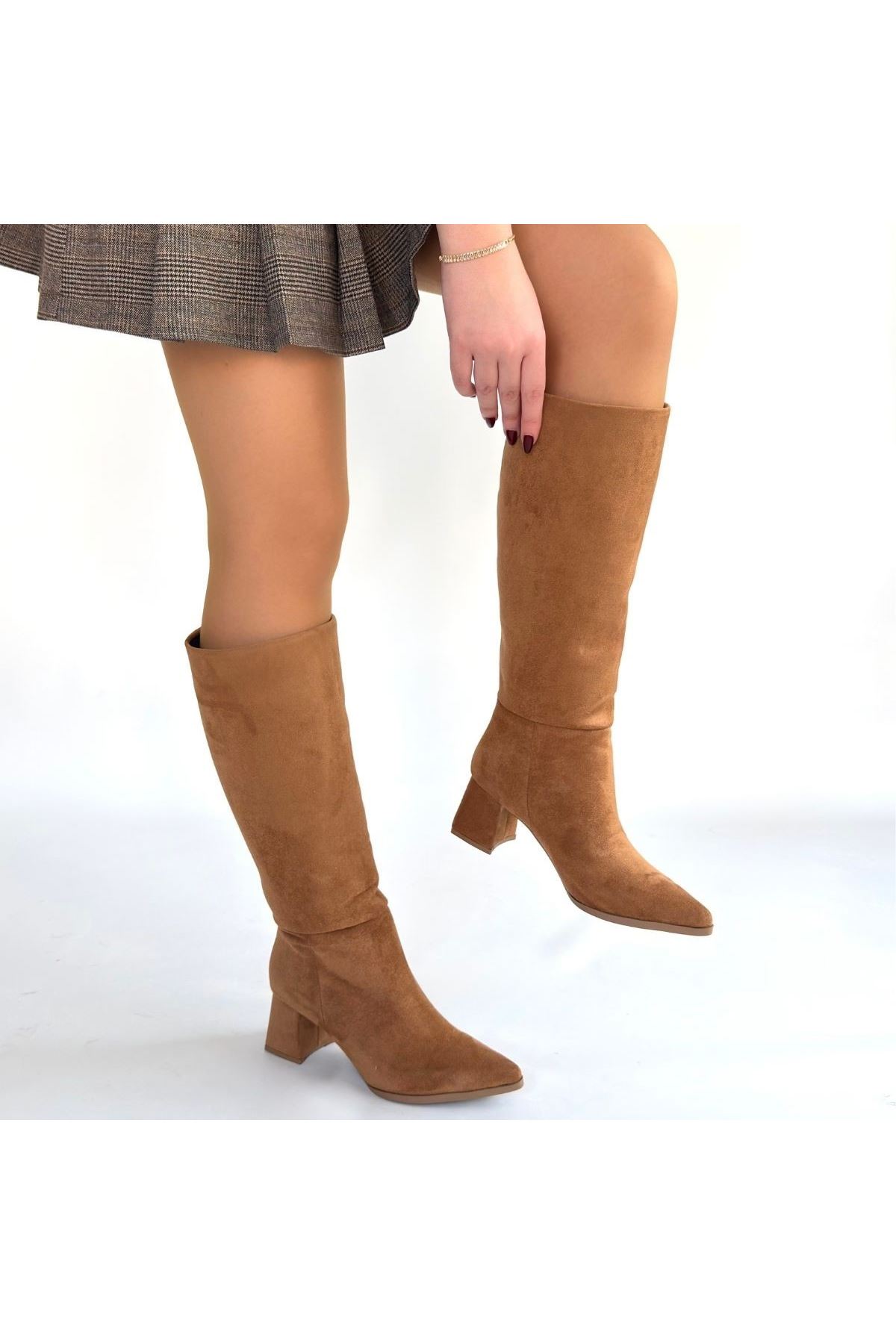 Roksa Taba Süet Topuklu Çizme