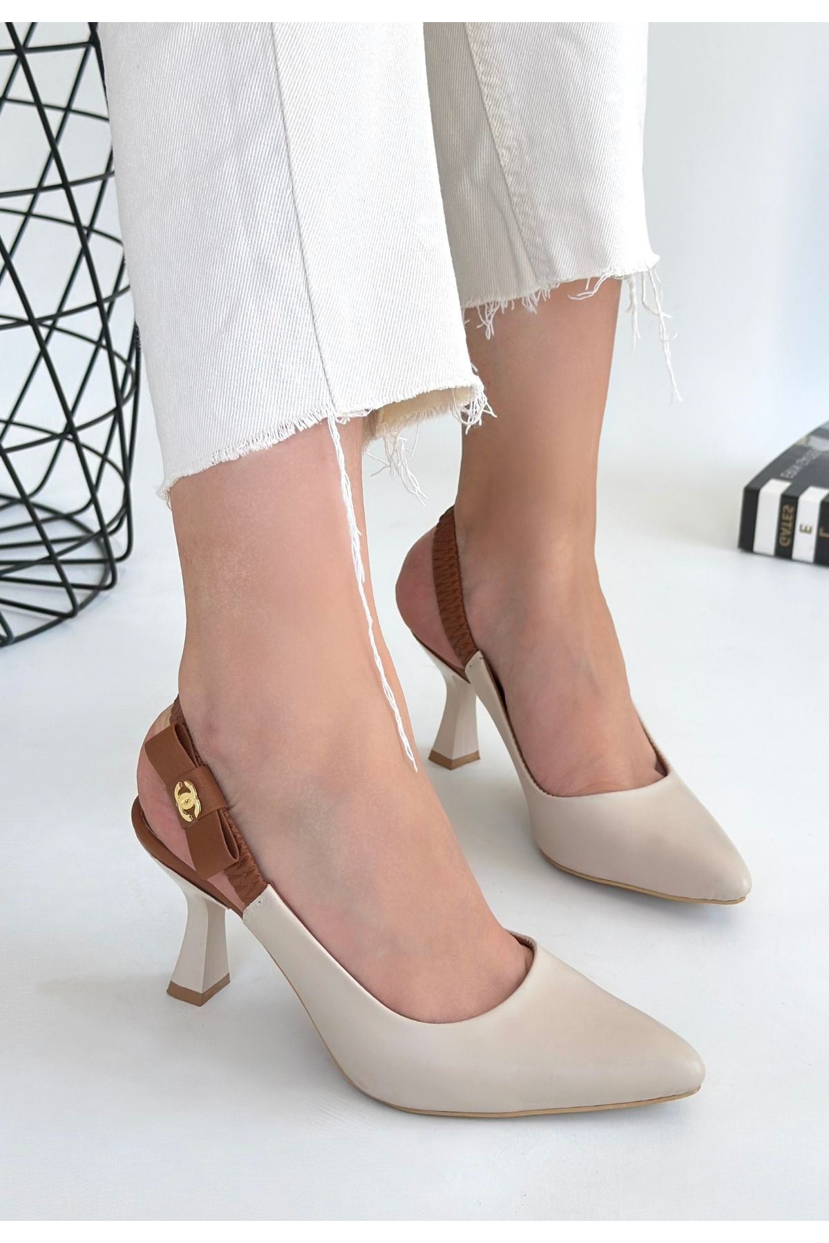 Toran Bej Cilt Topuklu Ayakkabı