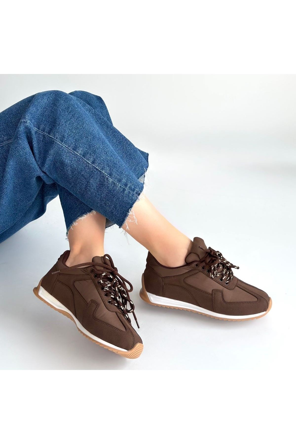Jeat Kahverengi  Nubuk Bağcıklı Spor Ayakkabı