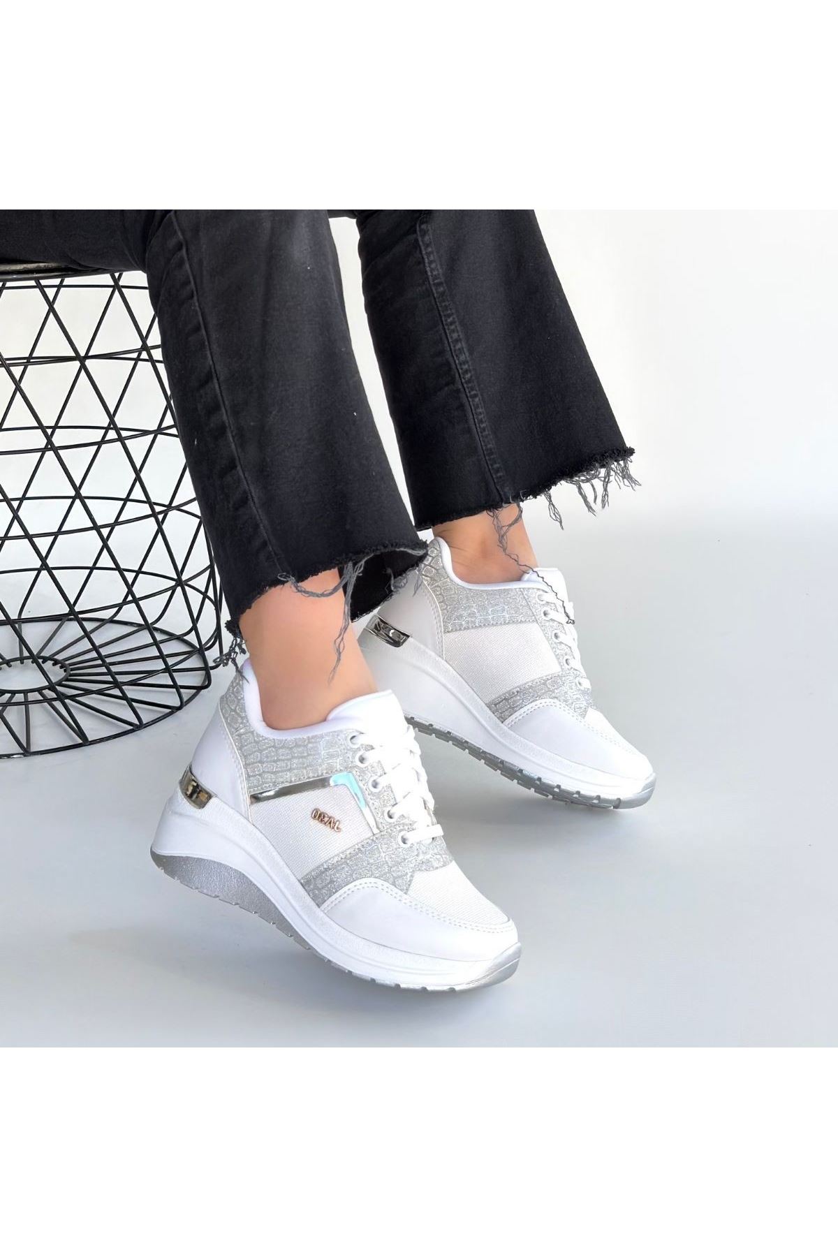 Geja Beyaz Cilt Bağcıklı Spor Ayakkabı