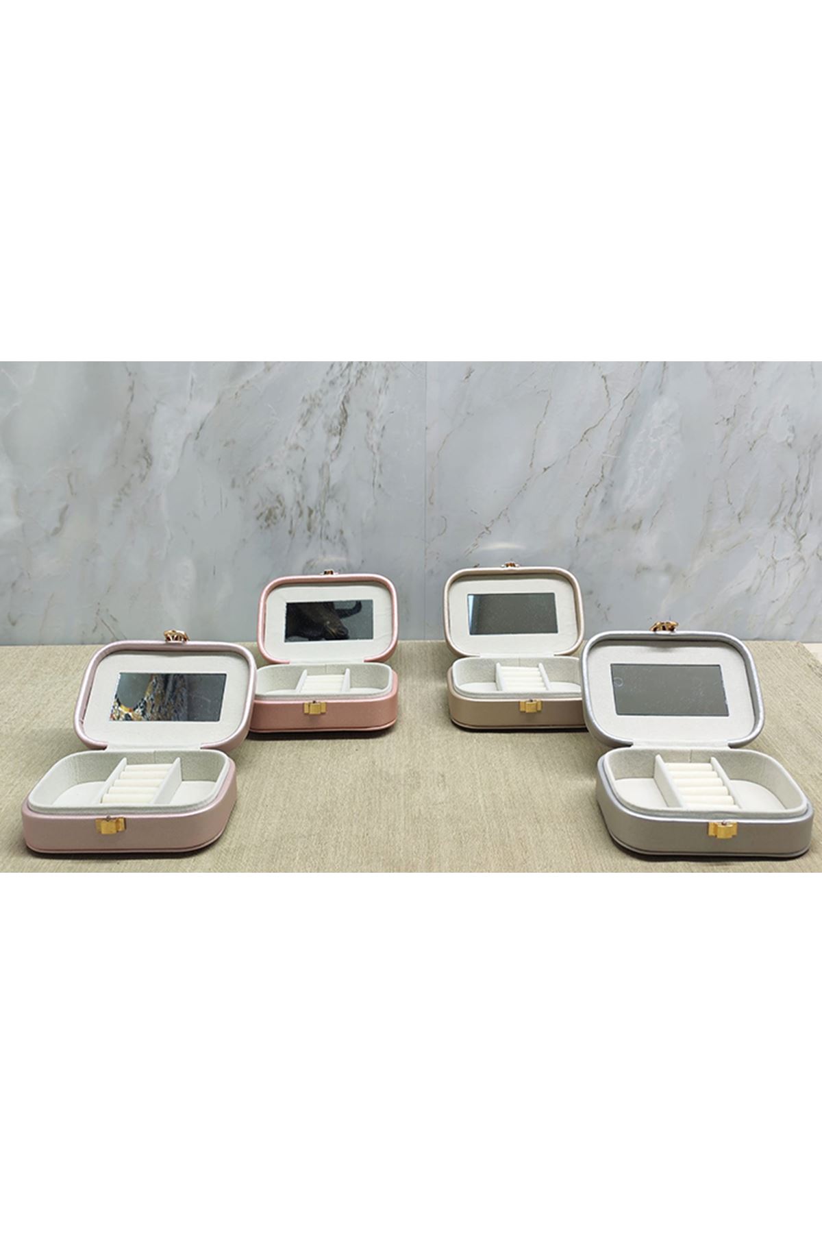 15x15 cm Makyaj Ve Takı Kutusu