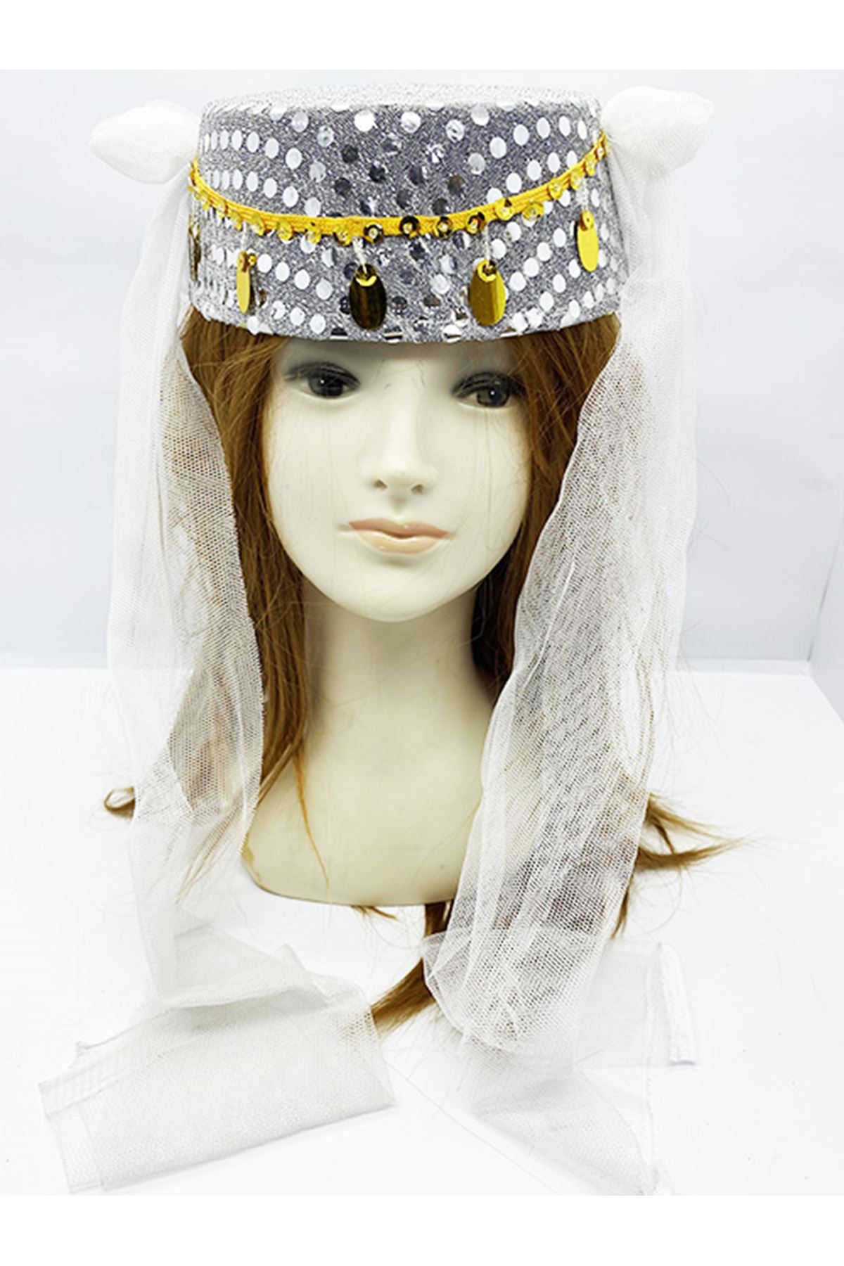 Beyaz Duvaklı Altın Pul İşlemeli Kına Fesi