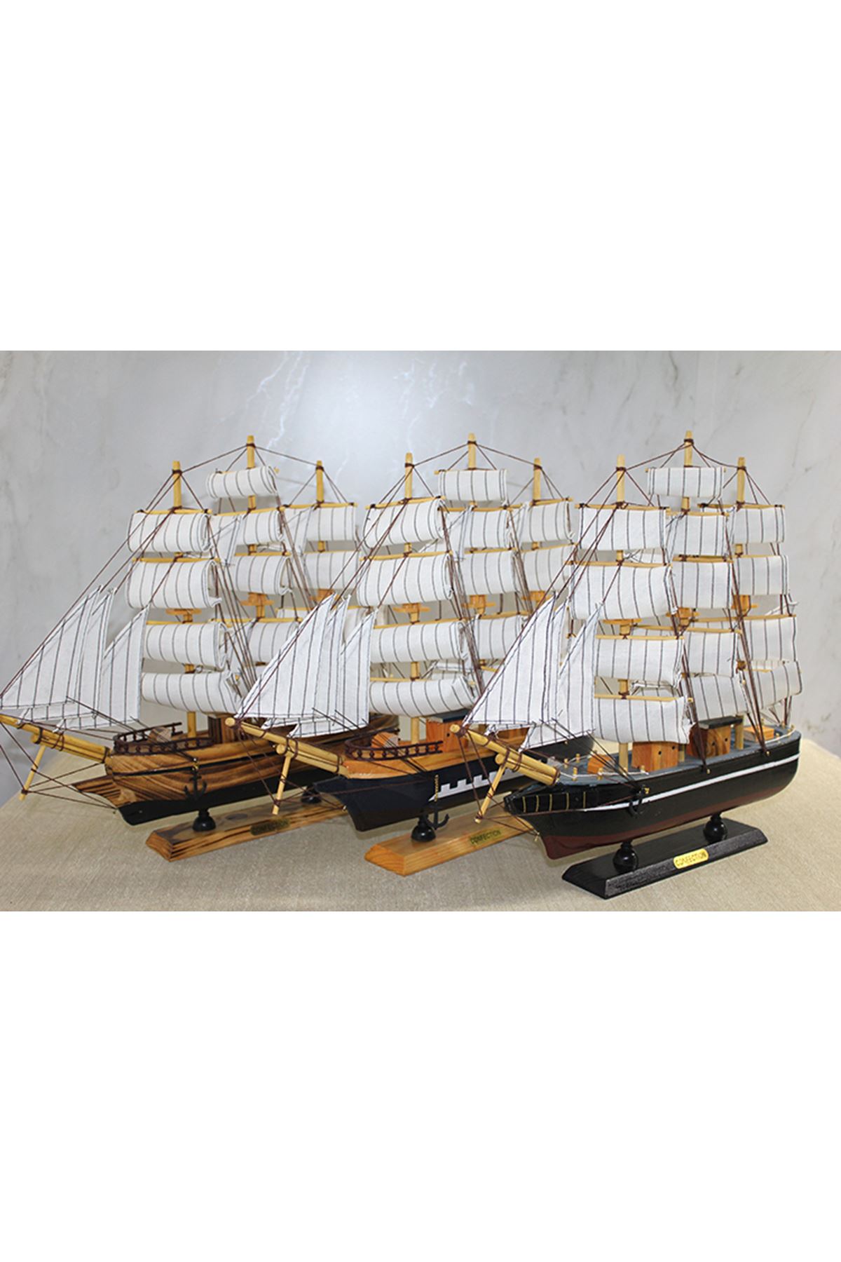 Ahşap Yelken Gemi Model 2