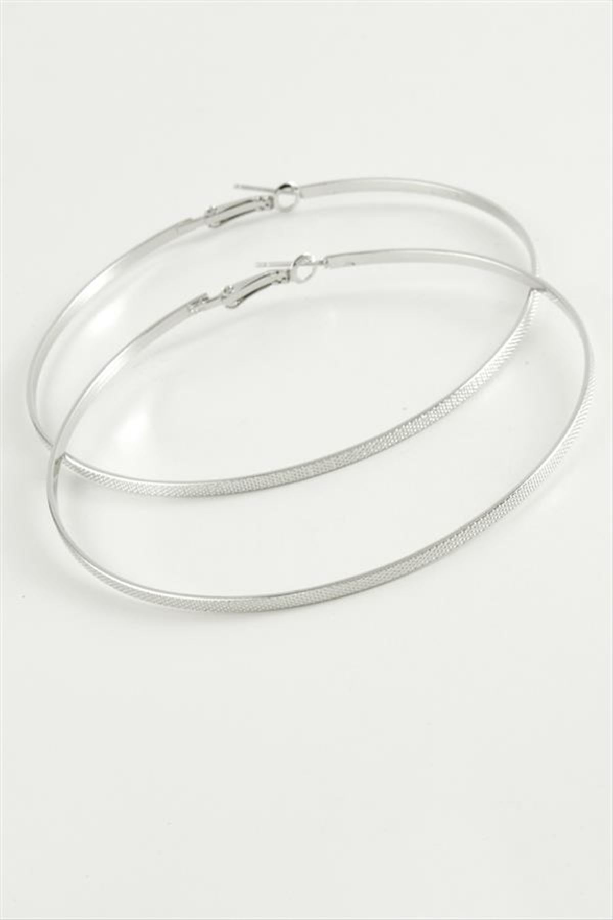 Noktalı Metal Halka Küpe 8-10 cm