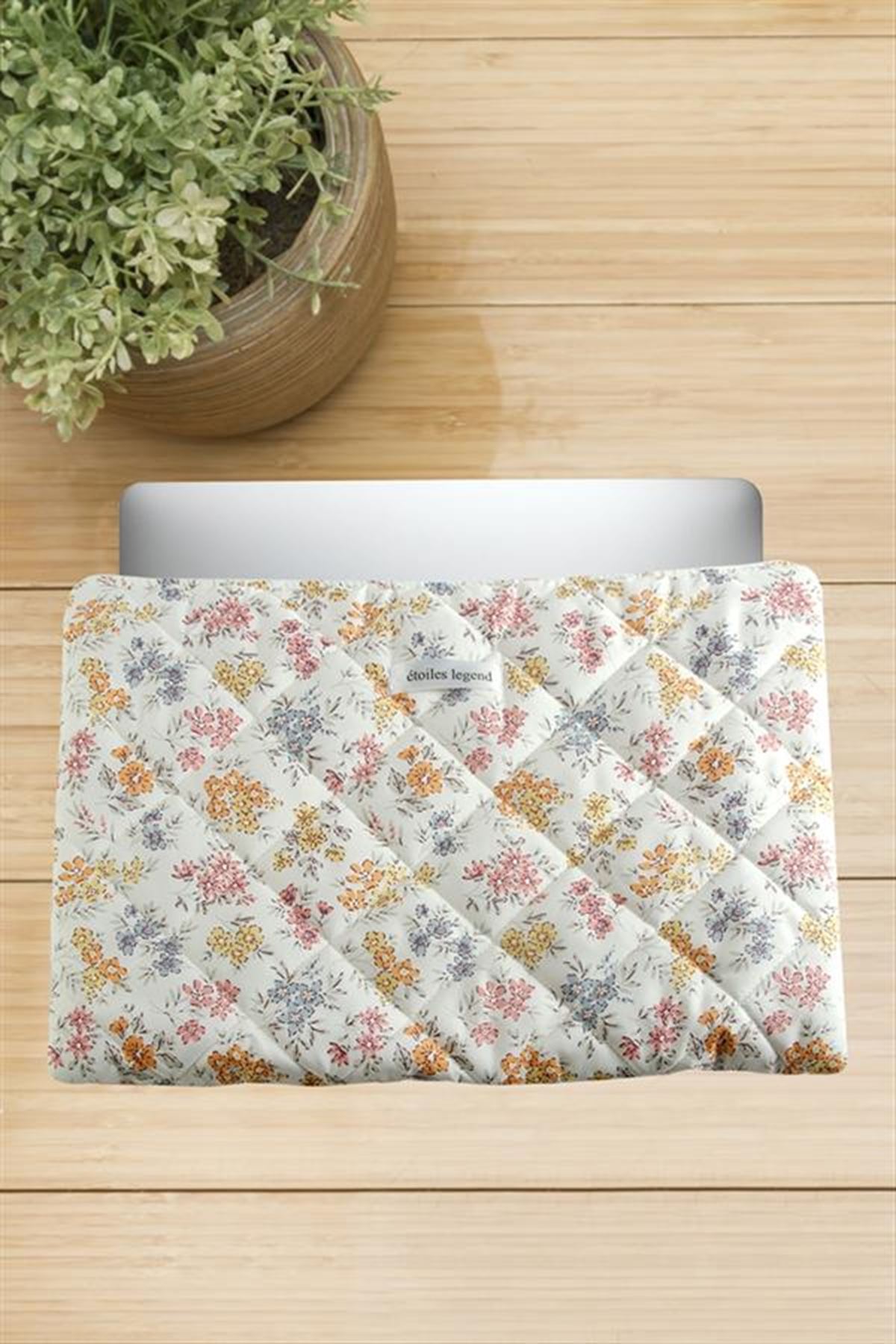 Çiçek Desenli Labtop Bilgisayar Çantası 13*14 inç - Beyaz