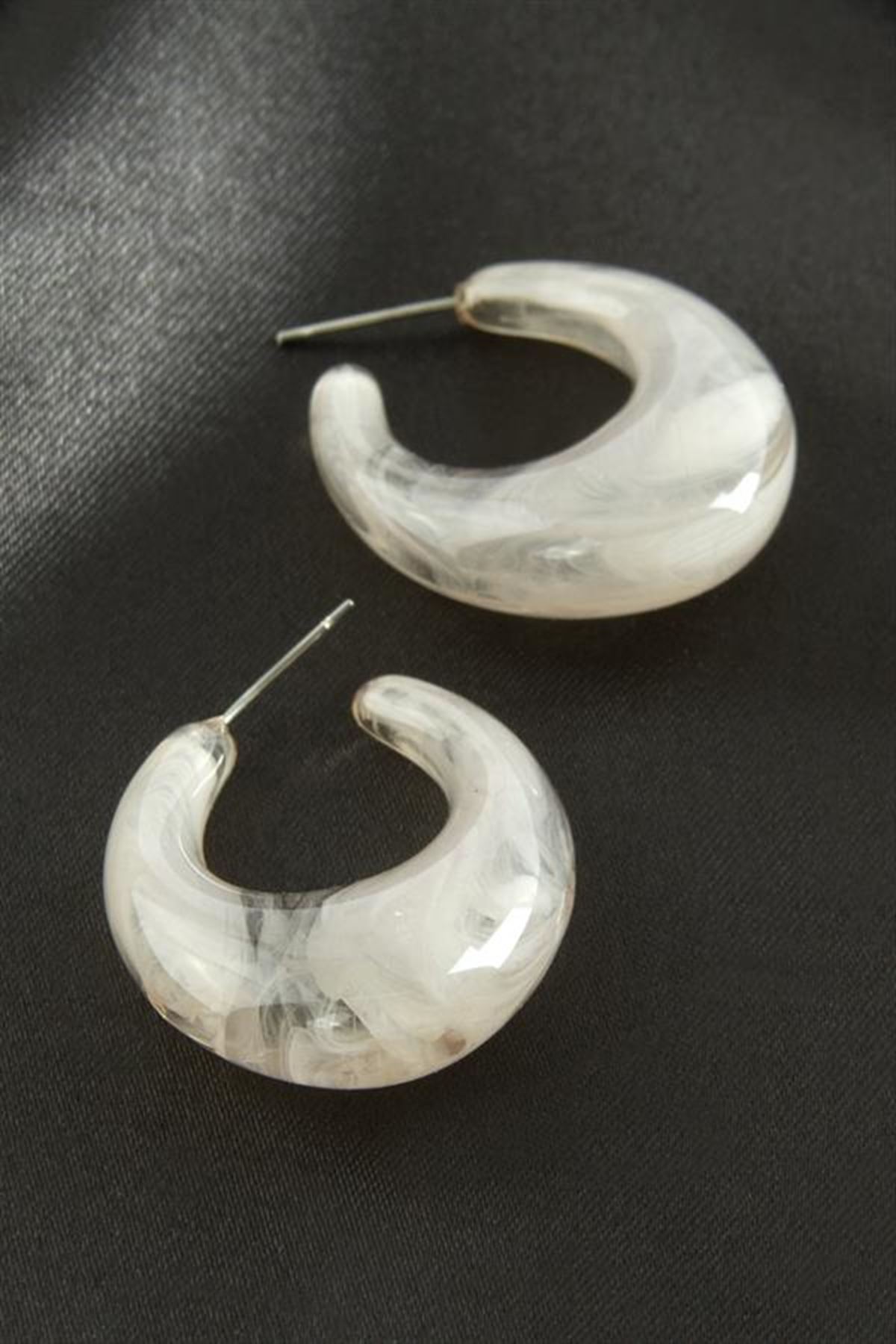Oval Plastik Küpe - Gri