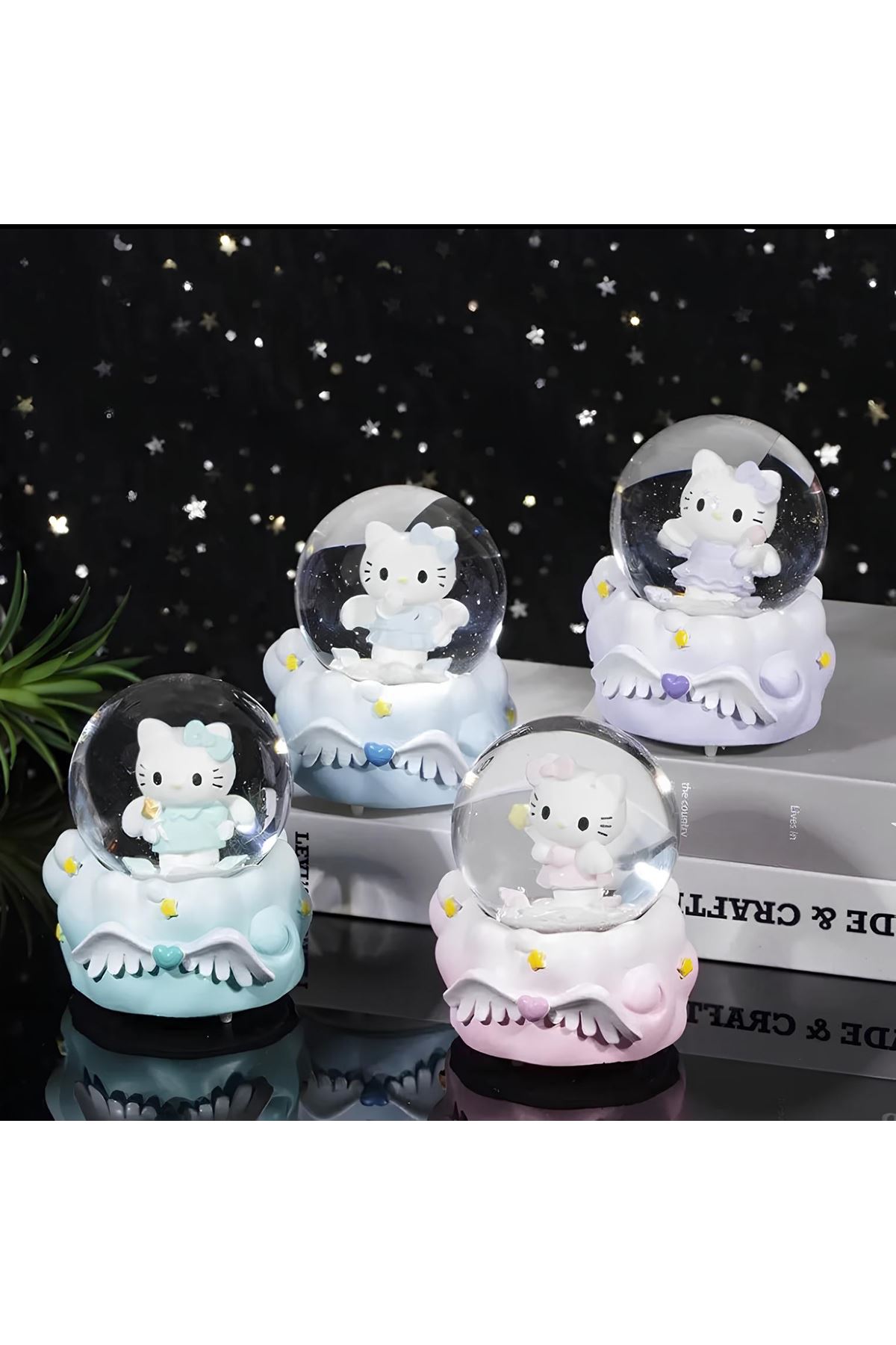Hello Kitty Işıklı Kar Küresi 7 Cm