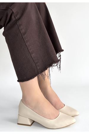 Desniy Bej Cilt Topuklu Ayakkabı