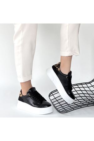 Jetan Siyah Rugan Bağcıklı Spor Ayakkabı