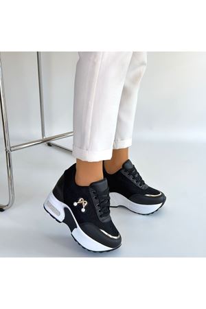 Wody Siyah Cilt Simli Bağcıklı Spor Ayakkabı