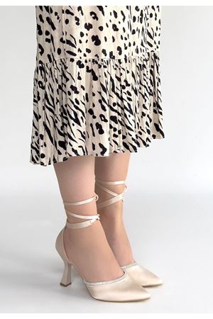 Tenja Bej Saten Bilekten Bağcıklı Topuklu Ayakkabı