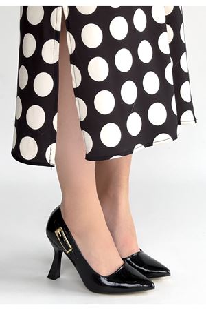 Cerin Siyah Rugan Topuklu Ayakkabı