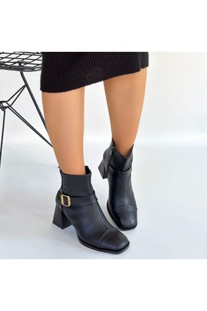 Mejjo Siyah Cilt Topuklu Bot