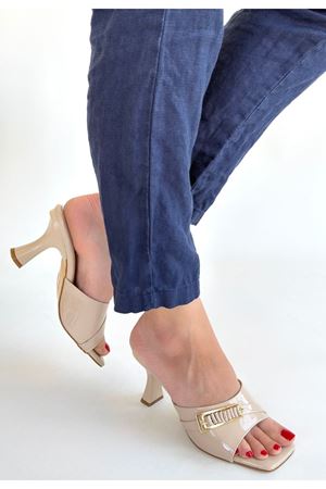 Sief Bej Rugan Topuklu Terlik