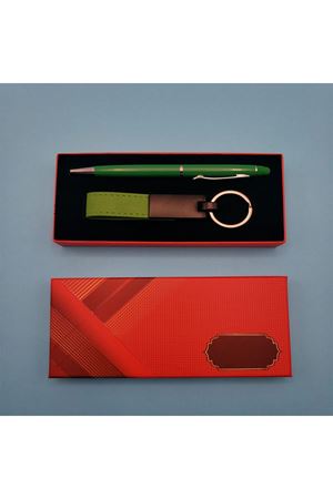 Yeşil Kalem ve Anahtarlık Seti