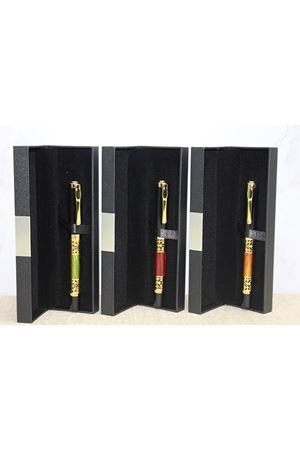 Kutulu Tekli Tükenmez Kalem Model 18