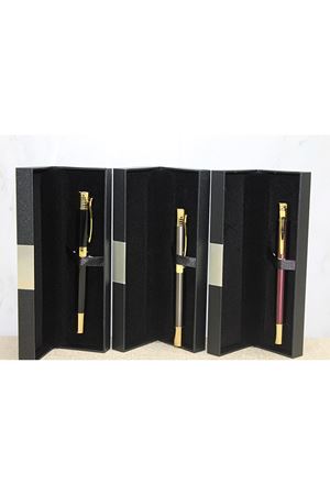 Kutulu Tekli Tükenmez Kalem Model 22