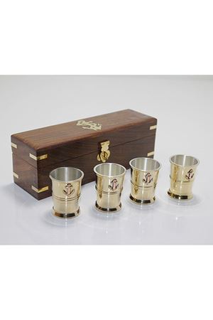 Ahşap Kutulu 4'lü Pirinç Shot Bardak Seti