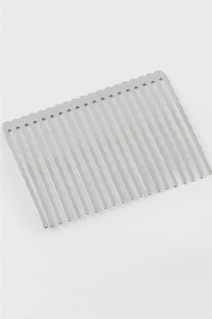 Dalgalı Metal Tarak 1 Adet - Gümüş Rengi