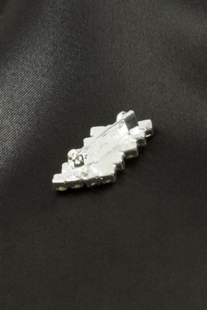 Zikzak Taşlı Broş - Gümüş Rengi