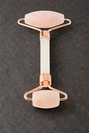 Pembe Kuvars Doğaltaş Yüz Masaj Aleti - Açık Pembe