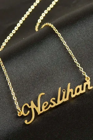 Neslihan isimli kolye (Kişiye Özel) - Sarı