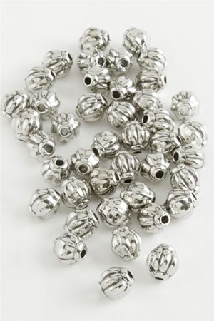 0,6 mm Çizgili Oval Plastik Tesbih Püskül Ara Aparatı 50 Gram - Gümüş Rengi